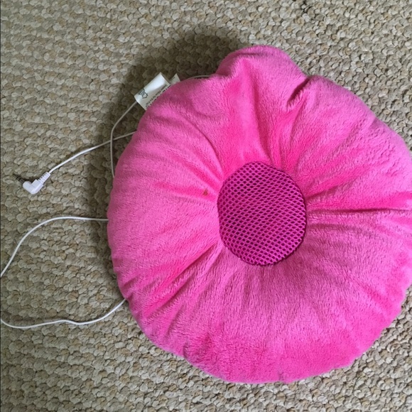 Pillow speaker - Picture 1 of 2
