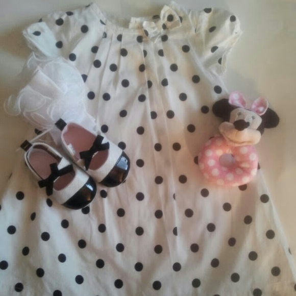 White and black polka dotted Summer dress