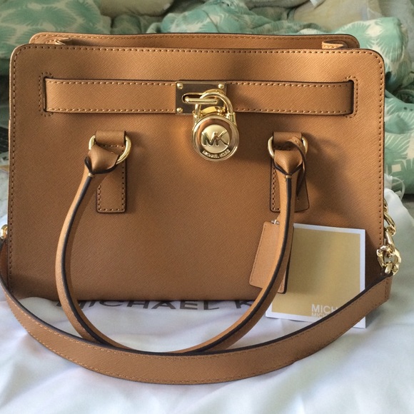 Michael Kors Handbags - Michael Kors Hamilton