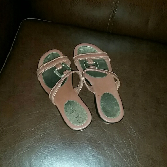 Cole Haan brown and gold leather sandals sz 7NWOT