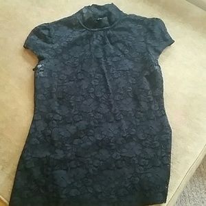 Black lace express tshirt