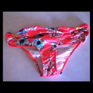 Traded NWOT never worn VS swim