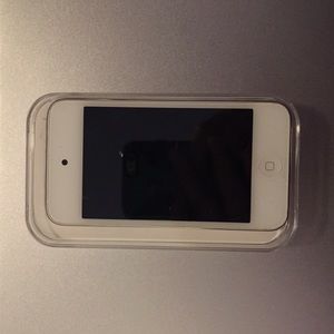 4th generation Apple ipod 8GB