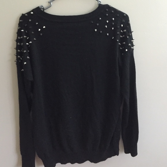 Cute keep calm  sweater size small - Picture 4 of 4