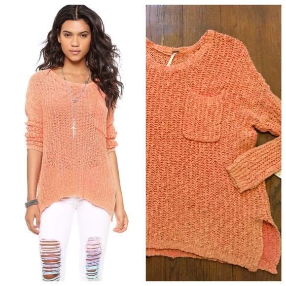 Free People Sweaters - Free People Greenwich Village Coral pullover!