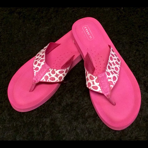 Bright pink Coach flip flops, great cond. size, 7