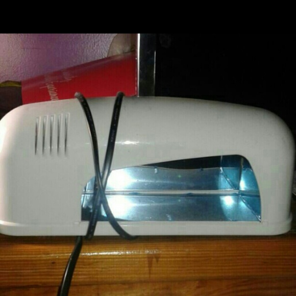 UV nail light