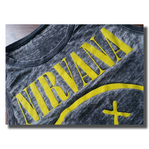 🎉HP 🎉 Nirvana tank!! - Picture 4 of 4