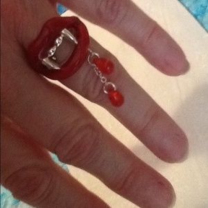 Vague Vampire Ring NWOT