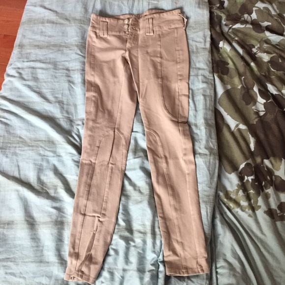 Butt lift jeans