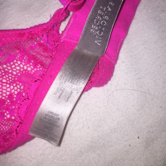 Victoria's Secret bra - Picture 2 of 2