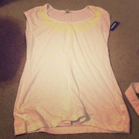 Shiraz with yellow beads