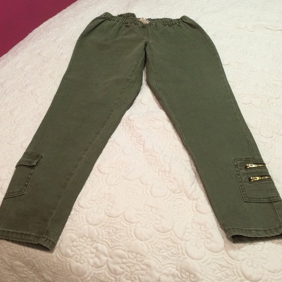 Green stretch jeans petite