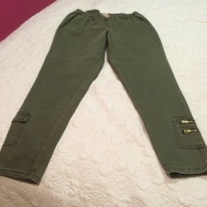 Green stretch jeans petite