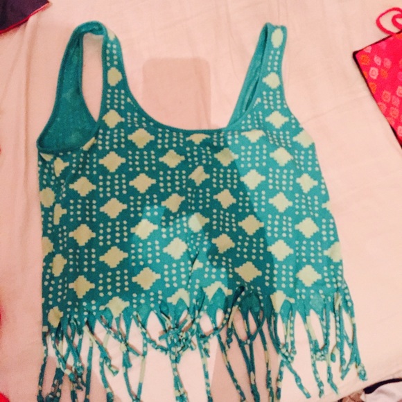 Cute crop top.