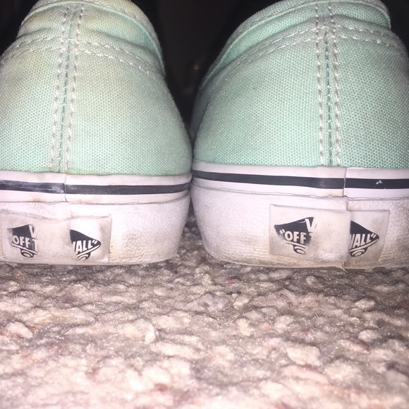 vans! - Picture 3 of 3