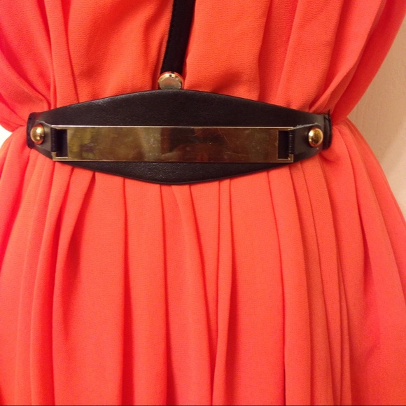 Pleated Dress - Picture 3 of 4