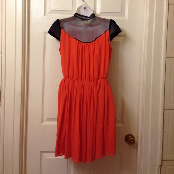 Pleated Dress - Picture 4 of 4