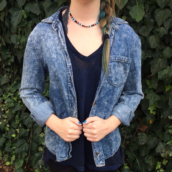 Jean button up - Picture 3 of 4