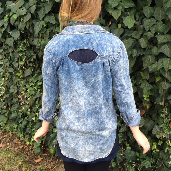 Jean button up - Picture 4 of 4