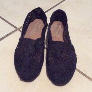 TOMS-lace