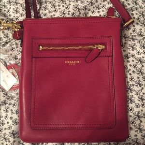 NWT Coach cross body bag ‼️PRICE REDUCTION‼️