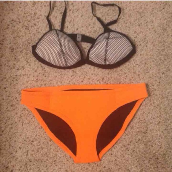 Triangl bikini