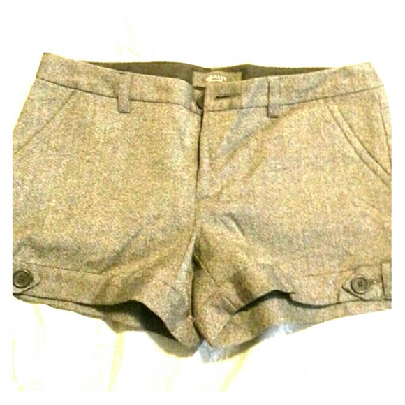 Never worn! shorts!