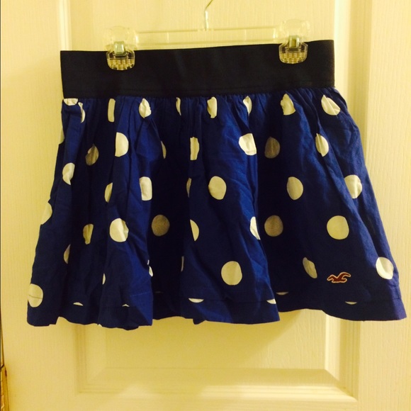 Blue polka dot Hollister skirt