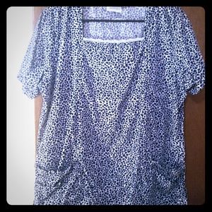 💞 UA Scrubs Top 💞