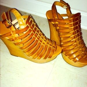 Wedge sandals