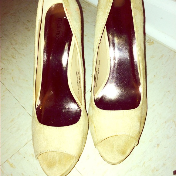 Nude heel