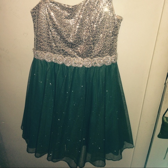 Formal Sequin & Sparkly Teal Dress - Picture 2 of 4