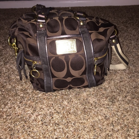 Authentic Poppy Coach Purse