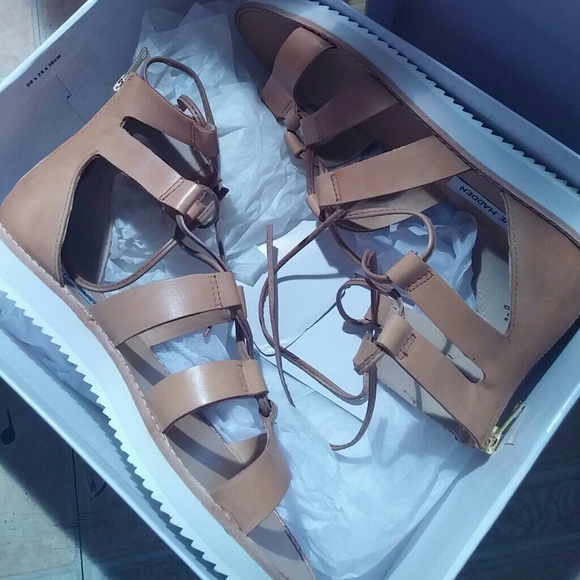 STEVE MADDEN MARVELL GLADIATOR SANDALS