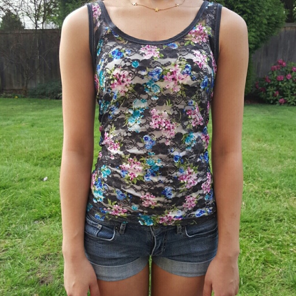Floral Lace Sleeveless Tank