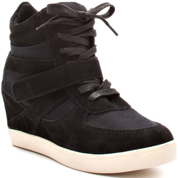 Steve Madden "Olympian" Sneaker Wedge