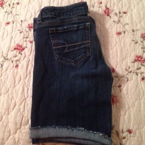 American Eagle Bermuda Shorts