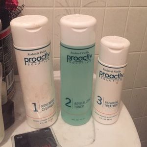 Proactiv Skincare Kit
