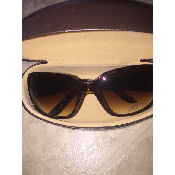 Mary Kay sunglasses