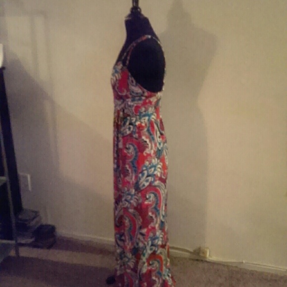 Dress - Picture 3 of 3