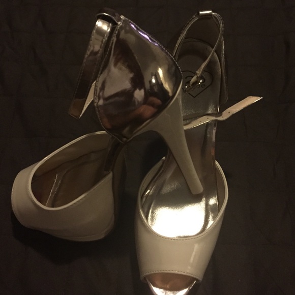 2b Bebe - Picture 2 of 4