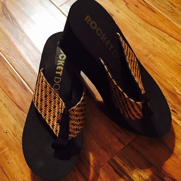 🚫Sold🚫 Wedge Sandals BRAND NEW