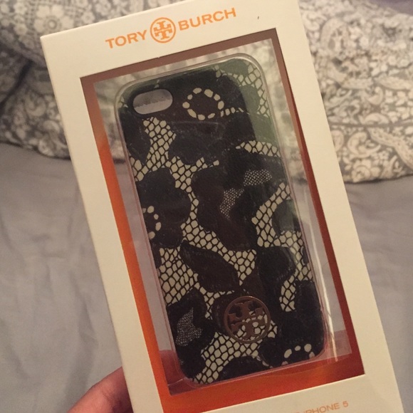 Tory Burch Iphone 5 case!