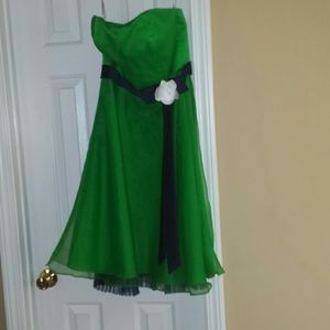 David's Bridal Formal Strapless Sewn in Bra 34C