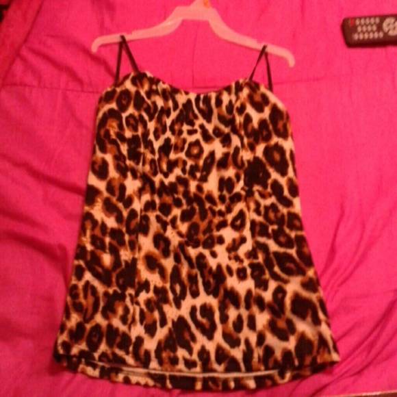 Cheetah tube top.