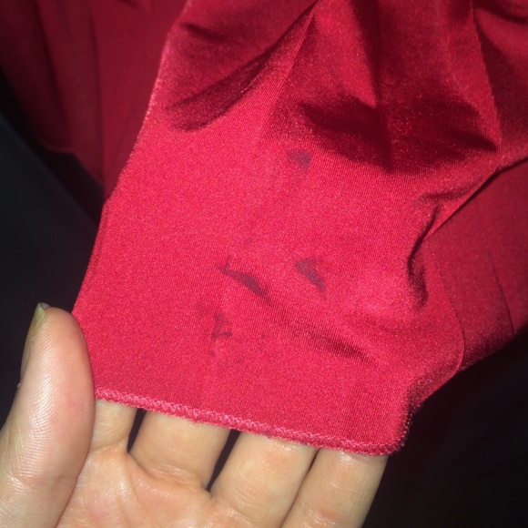 Red Halter Pleated Dress - Picture 4 of 4