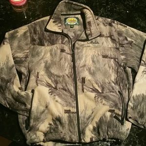 Cabelas camo fleece jacket