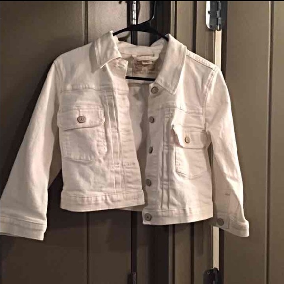 Levi's white cropped denim jacket