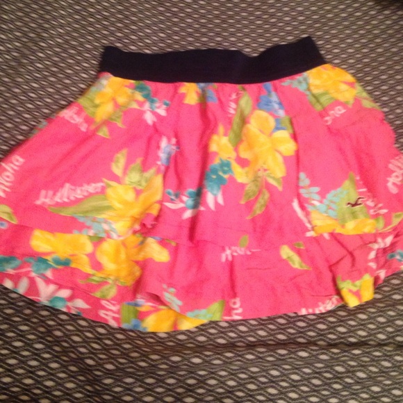 Hollister skirt